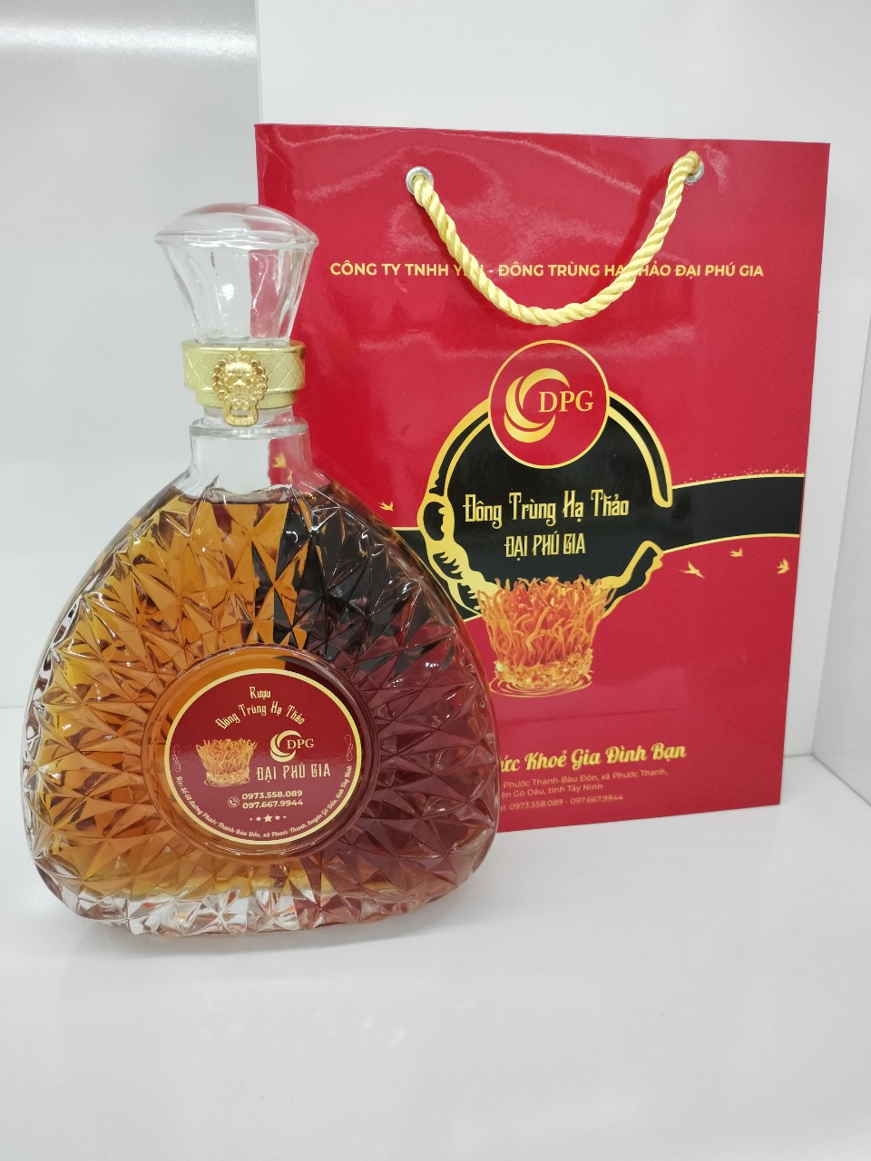 Rượu Đông Trùng Hạ Thảo 